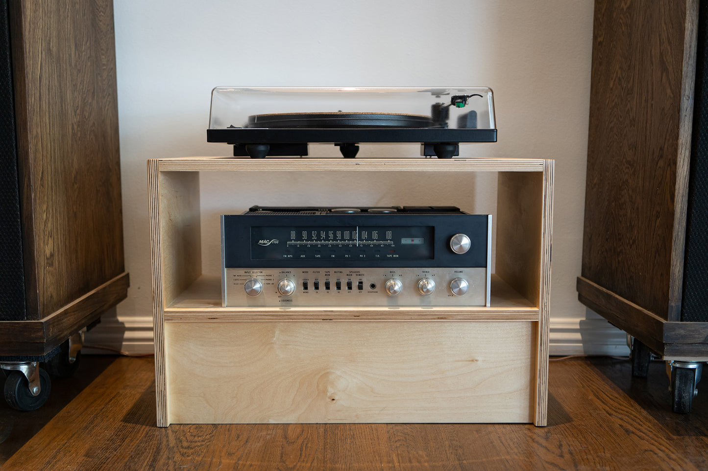 Birch Hifi Stand